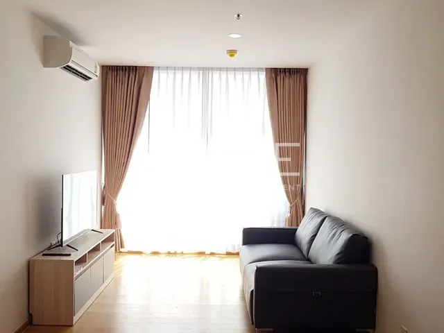 1 นอน กว้างมาก ห้องมุมเป็นส่วนตัว วิวแม่น้ำสวยๆ บนทำเลดีๆ ใกล้ BTS สุรศักดิ์ 160 ม. / ขายคอนโด