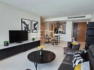 2 นอน มีอ่างอาบน้ำ ห้องกว้าง บนทำเลดีๆ คอนโดหรู ทำเลดี ใกล้ BTS เอกมัย 350 ม. / ให้เช่าคอนโด