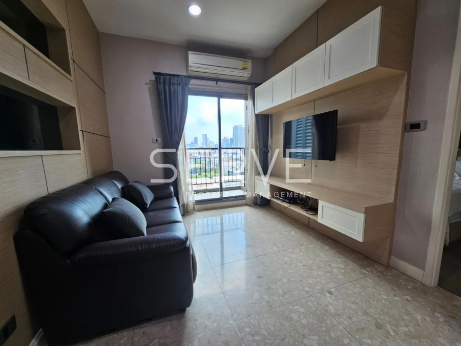 1 ห้องนอน 1 ห้องน้ำ มีอ่างอาบน้ำ เฟอร์ครบพร้อมอยู่ ทำเลดีใกล้ BTS ทองหล่อ / ให้เช่าและขายคอนโด