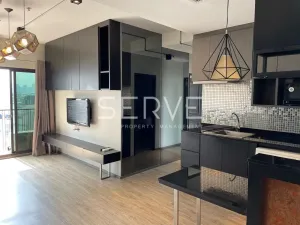 ราคาดีๆ !! 2 นอน 2 น้ำ มีอ่าง ห้องมุมเงียบสงบ ทำเลดี  ติด BTS อารีย์ 50 ม. / ขายคอนโด