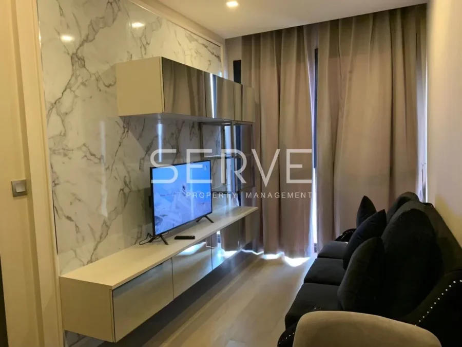 1 นอน ห้องสวย 32 ตร.ม. ชั้นสูง 10+ ติด MRT สุขุมวิท 20 ม. และ BTS อโศก 230 ม. / ให้เช่าและขายคอนโด