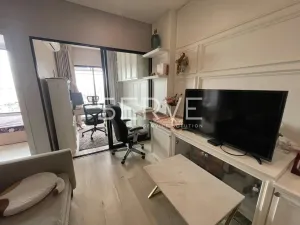 1 นอน 1 ห้องทำงาน แต่งสวย เป็นสัดส่วน ชั้นสูง 15+ วิวดี ทำเลดี ใกล้ BTS ช่องนนทรี 600 ม. /เช่า ขาย