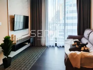 ราคาดีๆ 67 ลบ! 1 นอน 34 ตร.ม. บนทำเลดีๆ เดินทางสะดวก ใกล้ BTS อโศก 250 ม. & MRT สุขุมวิท 200 ม.