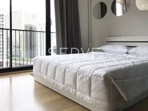 สตูดิโอ เฟอร์ครบพร้อมอยู่ มีอ่างอาบน้ำ ทำเลดี BTS อารีย์ 150 ม. / ให้เช่าและขายคอนโด