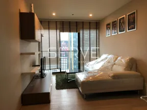 1 นอน 1 น้ำ มีอ่าง เฟอร์ครบพร้อมอยู่ ทำเลดี BTS ทองหล่อ 2.1 กม. / ให้เช่าและขายคอนโด