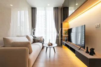 1 นอนแต่งสวยจัดเต็ม สไตล์ Modern วิวสวย ทำเลดี ใจกลางอโศก ใกล้ BTS อโศก และ MRT สุขุมวิท 550 ม.