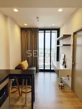 1 นอน ห้องสวย  มีอ่างและชักโครกไฟฟ้า ชั้นสูง 15+ วิวดี ทำเลดี มีรถรับส่งถึง BTS ทองหล่อ / ขายคอนโด