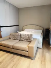 ราคาดีมาก 174K/ตร.ม.! สตูดิโอ ชั้นสูง 15+ วิวดี ทำเลดี คอนโดใกล้ BTS พร้อมพงษ์ 650 ม. มีรถรับส่ง