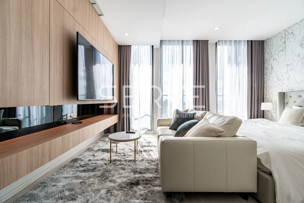 สตูดิโอ ห้องกว้าง แต่งสวยมาก ชั้นสูง วิวดี บนสุดยอดทำเล คอนโดเชื่อมต่อเข้า BTS เพลินจิต / ให้เช่า