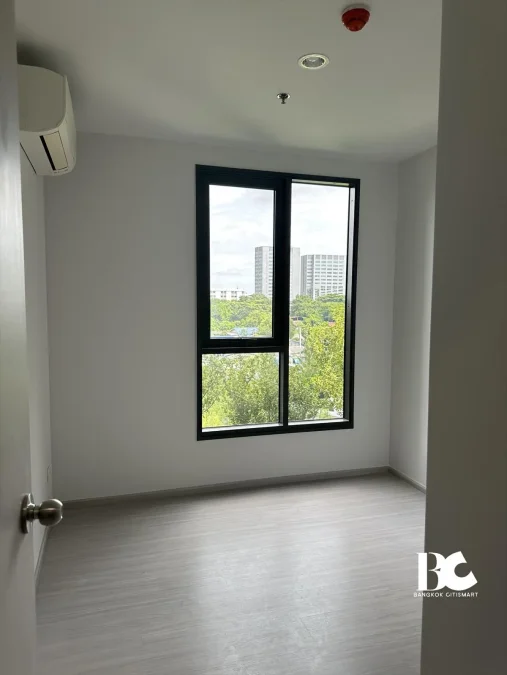 THE PARKLAND
Phetkasem 56