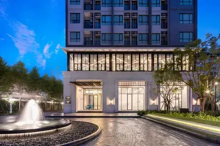 KnightsBridge Collage