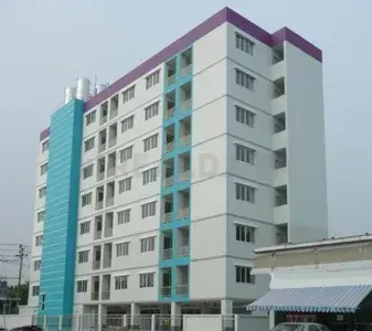 Issara Place